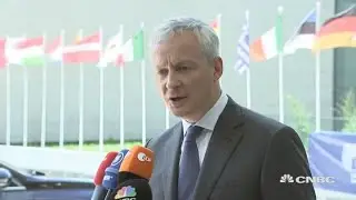 French finance minister: Italy should seize the hand given by the EU | Street Signs Europe