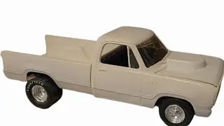 MPC 1975 Dodge Pick Up. 1/25 Scale. Work in progress.