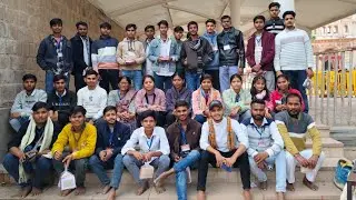 Orchha AVN datiya ramlala Sarkar aur man pitambara peeth ke darshan karne ke liye 👍👍👍👍♥️👍♥️👍♥️