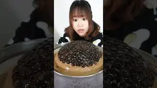 【タピオカ】相方が注文の仕方を間違えてパールなしのタピオカを買ってきてしまったのでそれを奪って〇〇にしてみた。 #タピオカ #タピオカミルクティー
