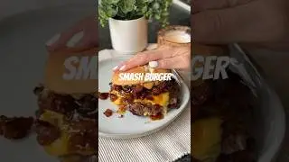 La mejor Smash Burger que he probado 🍔🥓 Hasta a mi me sorprendi&oacute; #smashburger #hamburguesa #burger