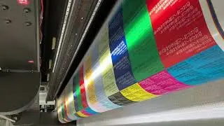 SDL5000 Full-function UV Printer printing test ！{Down carriage angle shot}！