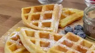 Quest Appliances Rotating Waffle Maker