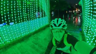 Night BIKE ride Challenge: Perth's Christmas Lights Trail. Fun in Western Australia.