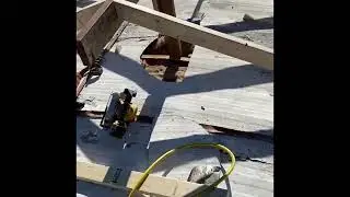 Building a pitched roof on a mobile home
