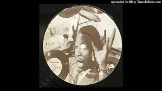 Dwele vs. Bahamadia - Untitled (Rare Track)