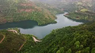 The natural beauty of the mountains and forests combined with a sense of relaxation.