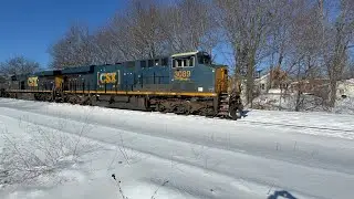 Поезд Friendly Engineer Rolls I022 Сиракьюс-Вустер мимо CP64 Ист-Брукфилд