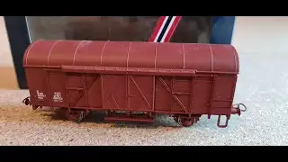 Building my first layout | First test of the track and locomotive.