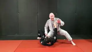 Grappling Level 1 - Knee On Belly Top | Learn to Fight