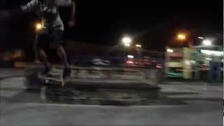 Felipe Andrei - bs boardslide to bs tail flip out - in da house 29-03-12