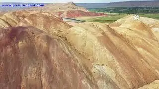 Rainbow Hills, which has been included in T&uuml;rkiye's geological heritage list, is expected to boos...