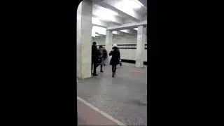 Осторожно, Двери Закрываются! Следующая Станция Калужская
