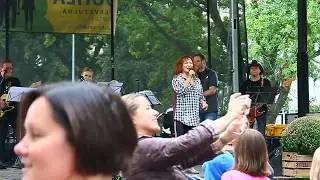 Vicky Rosti - Oon voimissain 2018
