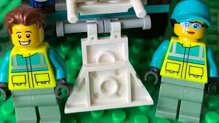 Лего 40582 (Спасательный внедорожник скорой помощи) / Lego 40582 (4x4 Off-Road Ambulance Rescue)