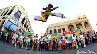 Carnival, stilt walkers jugglers and much more with Saltimbanco Italiano