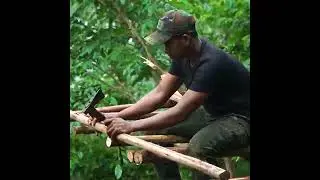 He Built an A-Frame House on a Tree Using Only Bushcraft Skills 😱