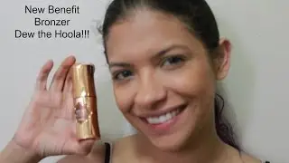 New Benefit Bronzer / Dew the Hoola