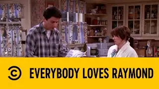 25 Minutes Of Relatable Family Comedy | Everybody Loves Raymond