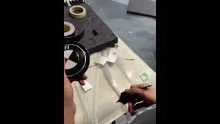 BMW LOGO IS BLACK