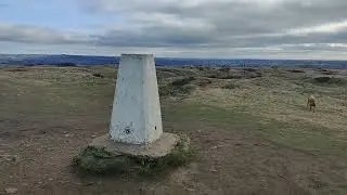 Baildon Moor Summit - 360&deg; panorama view around the trig point stone