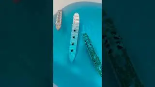 Titanic Model Ship Sinking Without Splitting