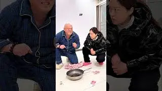 Она была совершенно несчастлива.