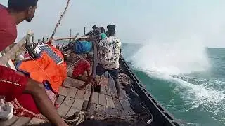 sundarban deep sea fishing # / # how to catch fish in the deep sea by fisher man
