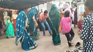 जीजा घिरा सरेजो के बीच # जबरदस्त हूआ डांस # प्रत्येक पुणिमा को लगता है दरबार #