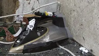 Smash Philips Iron