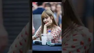 Lisa don't care her haters.she is queen of her fandom.#viral #blackpink #bts #lalisa #lisa #yt
