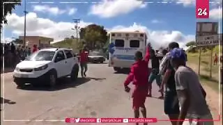Security forces guard closed border between Brazil and Venezuela