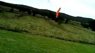Starfire RC Flying Wing - Review / Demo park flying, low & close
