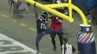 🔥🏈 Jaxon Smith-Njigba Immediately Penalized for MNF Celebration 😳 Fans