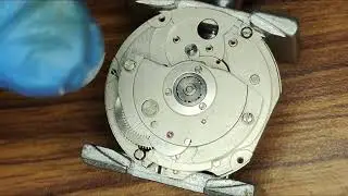 Assembly of an Orient 46943 movement 