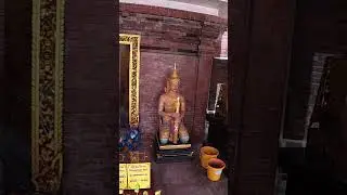 Bangkok Sacred Statues: Painted & Golden Wonders 🇹🇭 #spirtiuality #buddhistculture #artwork #love
