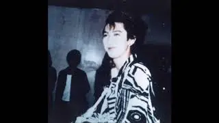 BOOWY / SYMPHONIC (1984) 【Vo高橋まこと、Gt松井恒松、Bg布袋寅泰、Dm氷室京介】