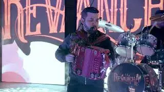 La Revancha RC - Desvelate conmigo , burbujas de amor