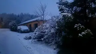 Cold Hands Warm Heart ❄️ Silent Jazz Christmas Piano Melody For the Calm Evening 