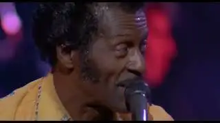 Chuck Berry - Johnny B. Goode Feat. Julian Lennon and Keith Richards 1987