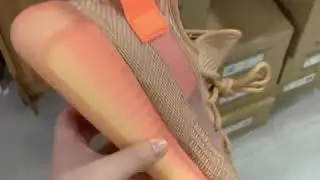 ADIDAS YEEZY BOOST 350 V2 CLAY