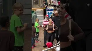 Tom the Mime | Super Hot Woman Pranked by Tom 🥰🤣😂