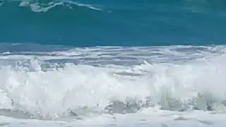 Olas en mar abierto. Sector playa los cocos, Parque Nacional  Tayrona.  Diciembre 26 de 2025.
