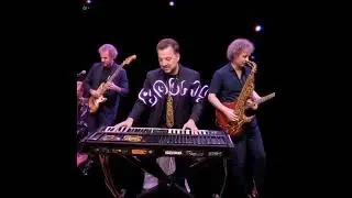 Bir Öpücük Ver Bana – Alper İpekel (Balkan / Rumeli/Türk müziği) | Yeni Şarkı