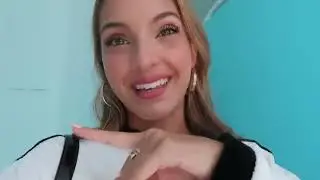 Alexa Rivera! I TESTED 1-STAR HOTEL REVIEWS