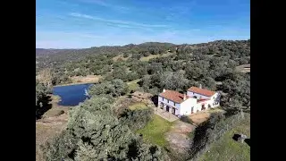 Dehesa ganadera con una casita con encanto en el Parque Natural de la Sierra de Aracena