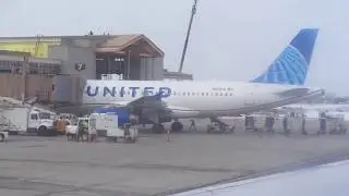 Delta A319 landing KBZN - Bozeman Yellowstone International Airport