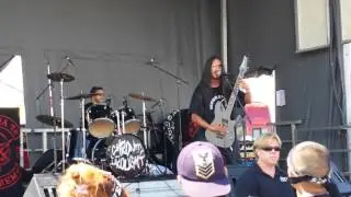 Chronic Drought- Idle Hands (live)