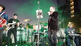 Stevie D and The All Star Cast - Me Crei de Ti