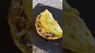 Cheesy mushroom omelette | quick breakfast recipe | omelette recipe #breakfastrecipe #omlette